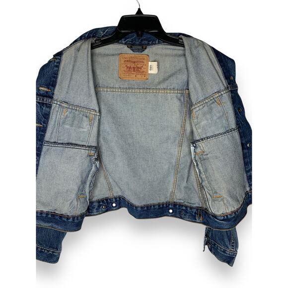 Vintage Levi's Women's Trucker Jacket Blue Denim Button Y2K Jean Size Medium USA - Picture 7 of 10
